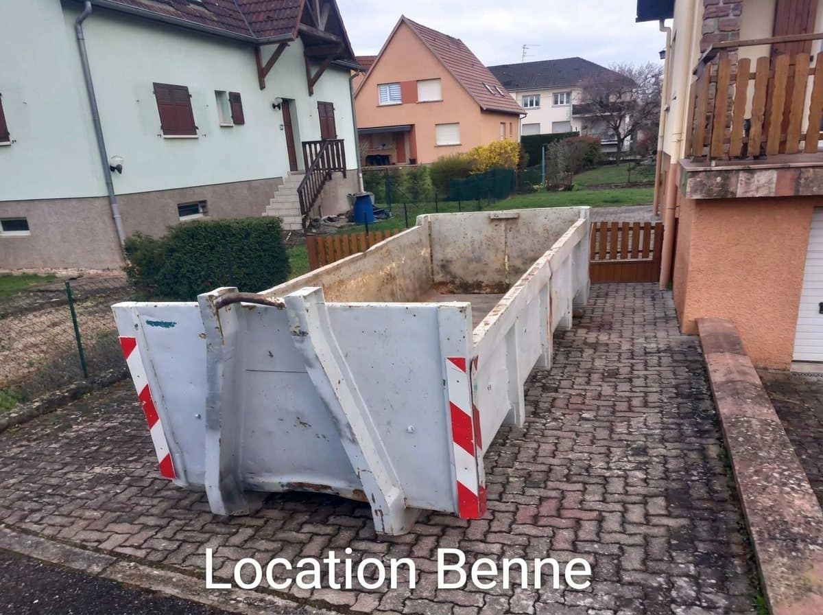 Déblaiement & débarras à Schiltigheim — Location Benne